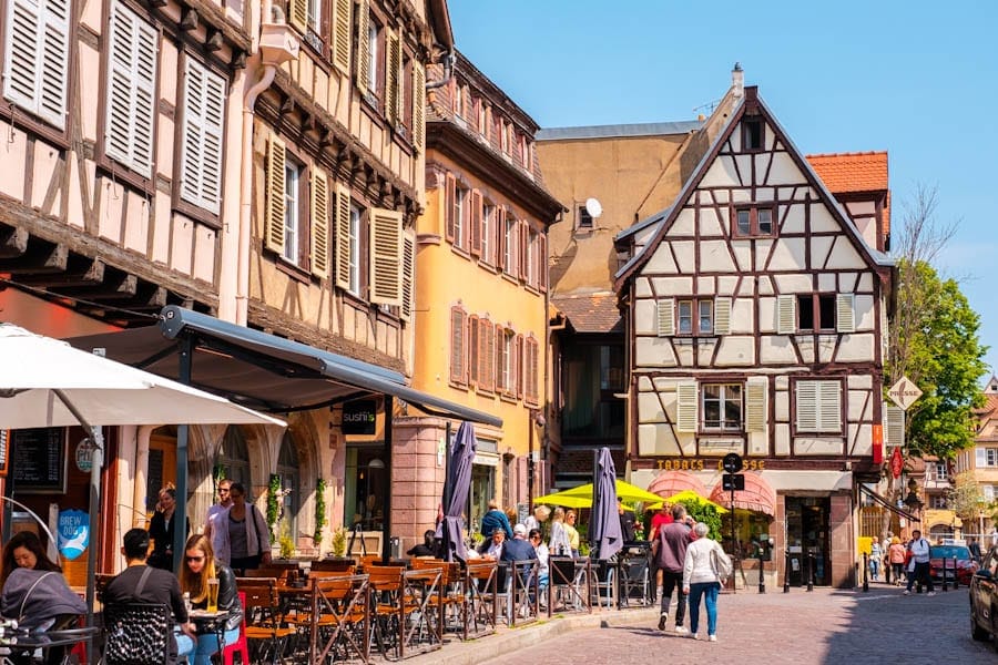 Grand Rue Colmar Stadswandeling door Colmar, bezienswaardigheden en tips Elzas Frankrijk - Reislegende.nl