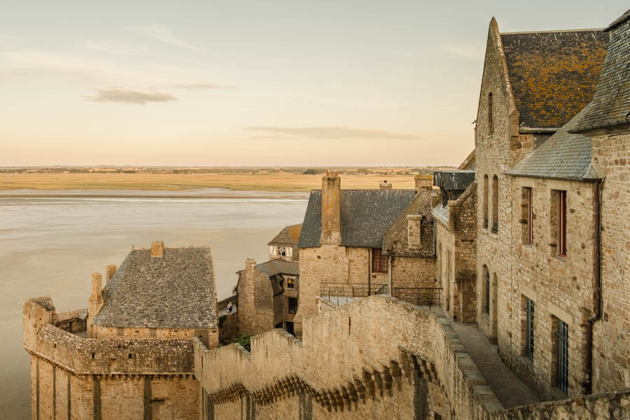 Wat zijn de mooiste streken van Frankrijk? Normandië Le-Mont-Saint-Michel - Reislegende.nl