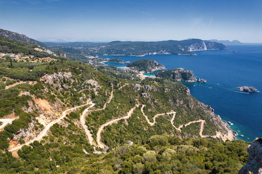 Mooiste Griekse eilanden Corfu met huurauto ontdekken - Reislegende.nl