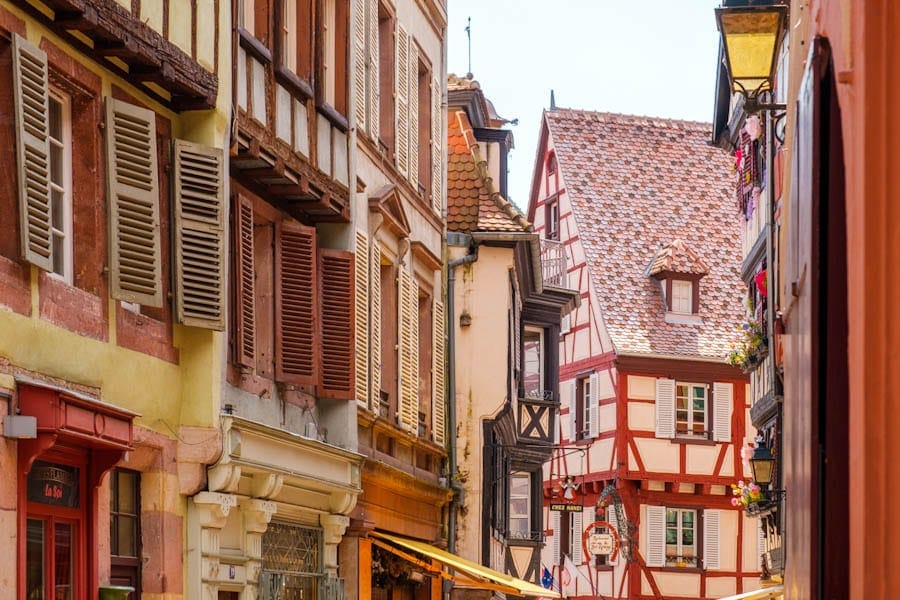 Wandelen door Vieille ville oude stad Colmar, bezienswaardigheden en tips Elzas Frankrijk - Reislegende.nl