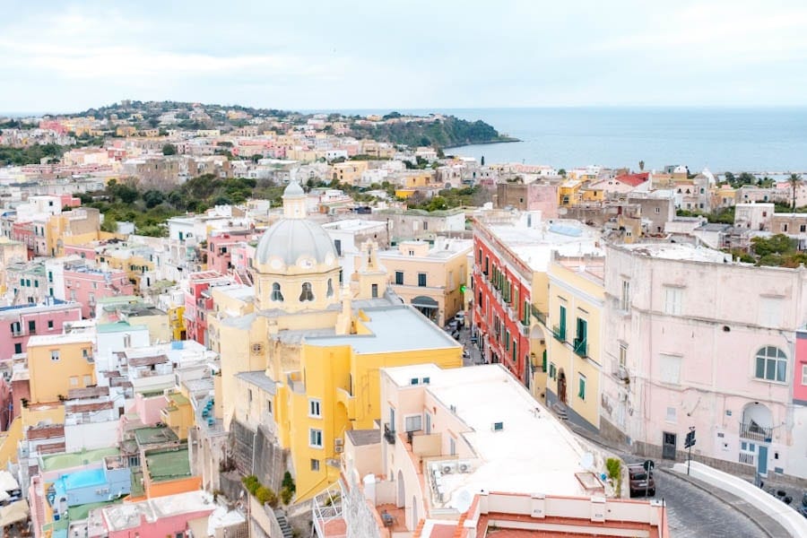 Procida als filmdecor Marina Corricella - Reislegende.nl