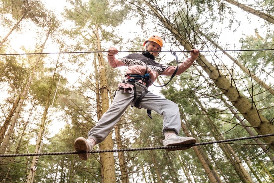 Klimmen in Bol d’Air, Bol d'Air Aventure in La Bresse, gaaf avonturenpark in de Vogezen - Reislegende.nl