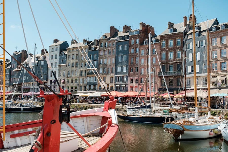 Haven van Honfleur Normandie - Reislegende.nl