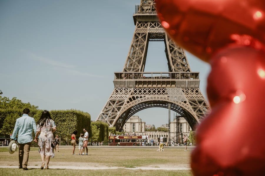 Hoe net even anders de Eiffeltoren fotograferen tips Parijs - Reislegende.nl