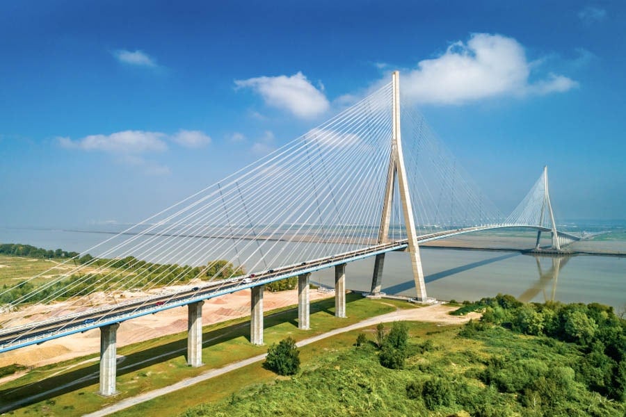 Pont de Normandie, bezienswaardigheden in Honfleur - Reislegende.nl