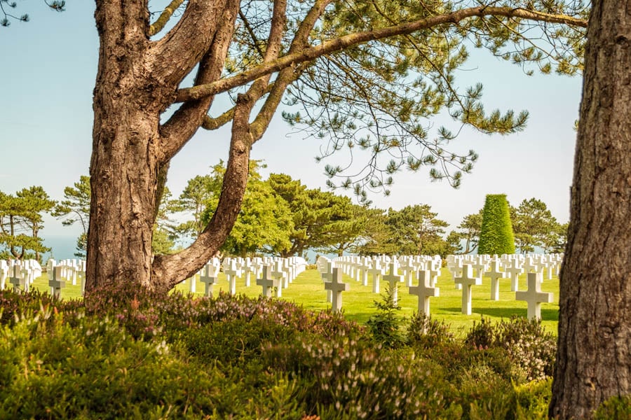 Normandie Dday bezienswaardigheden Normandy American Cemetery and Memorial Frankrijk - Reislegende.nl