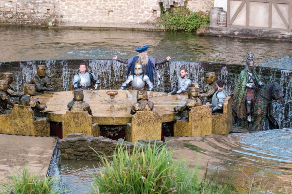 Les Chevaliers de la Table Ronde - Puy du Fou mooiste shows - Reislegende.nl