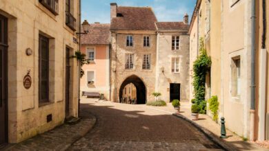 Bezienswaardigheden Belleme Porche de Belleme Orne Normandie Frankrijk - Reislegende.nl