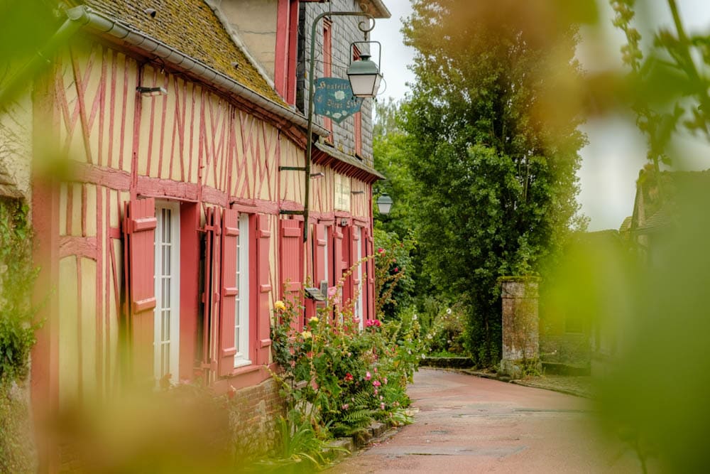 Hostellerie Du Vieux Logis Gerberoy wat te zien in Oise Picardie Frankrijk - Reislegende.nl