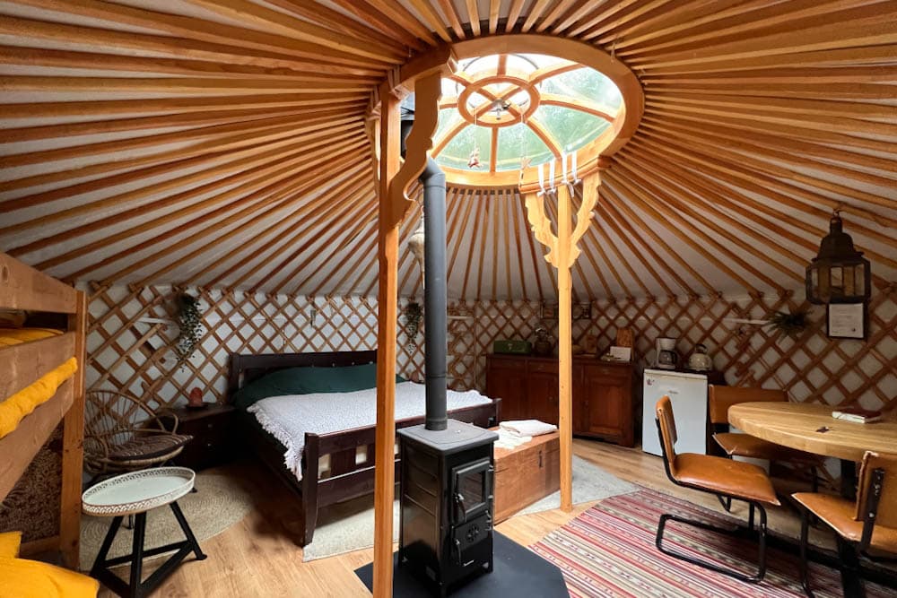 Landgoed Mariahoeve yurt overnachten in Drenthe plaatsen en activiteiten in het najaar - Reislegende.nl