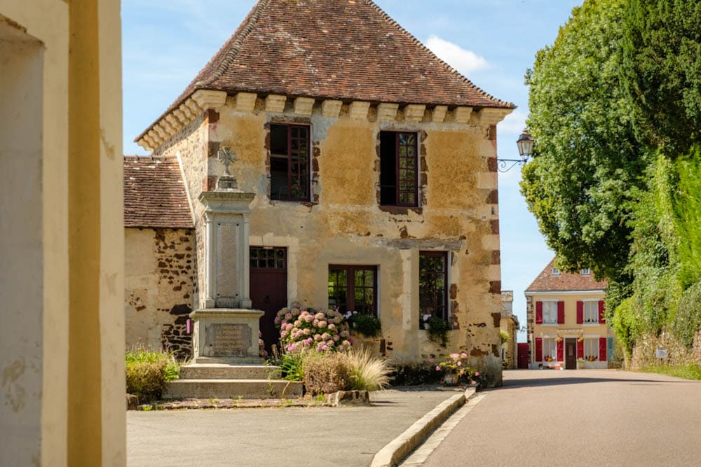 Orne mooie dorpen Normandie La Perriere Frankrijk - Reislegende.nl