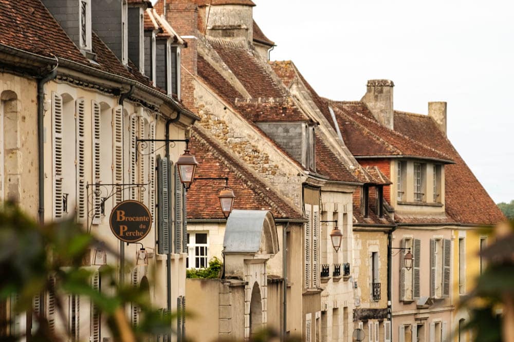 Oude gedeelte Mortagne au Perche bezienswaardigheden Orne Normandie Frankrijk - Reislegende.nl