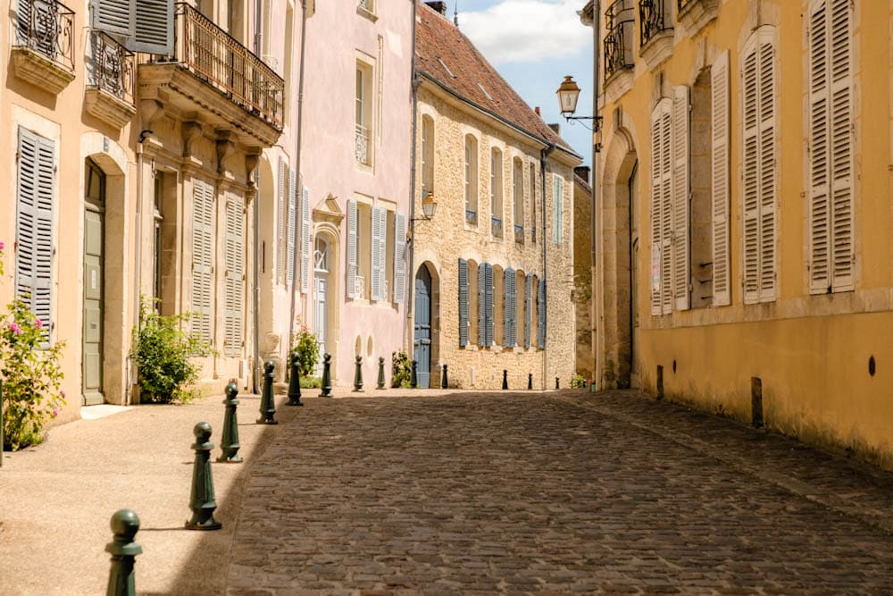 bezienswaardigheden Belleme Rue ville Close Orne Normandie Frankrijk - Reislegende.nl