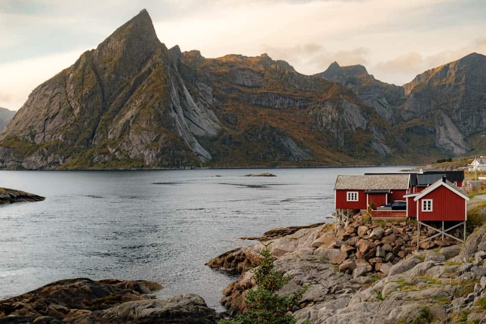 Mooi overnachten op de Lofoten Eliassen Rorbuer - Reislegende.nl