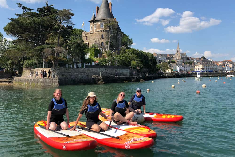 Suppen in Pornic Stand Up Paddle Frankrijk Loire Atlantique - Reislegende.nl