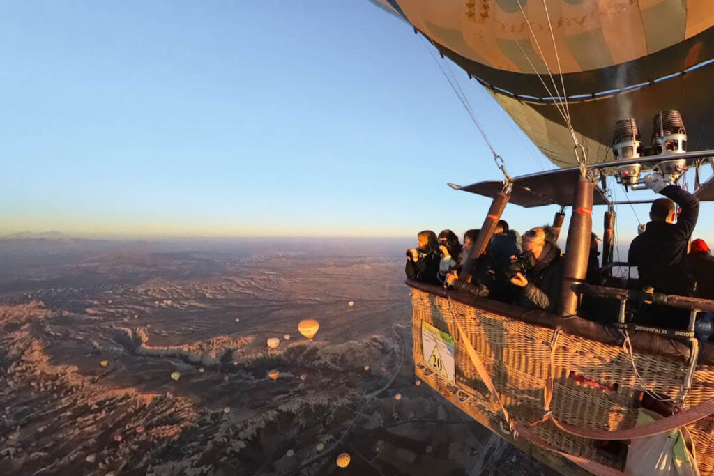 360 graden video allonvaart in Cappadocie tips voor luchtballonvaart - Reislegende.nl