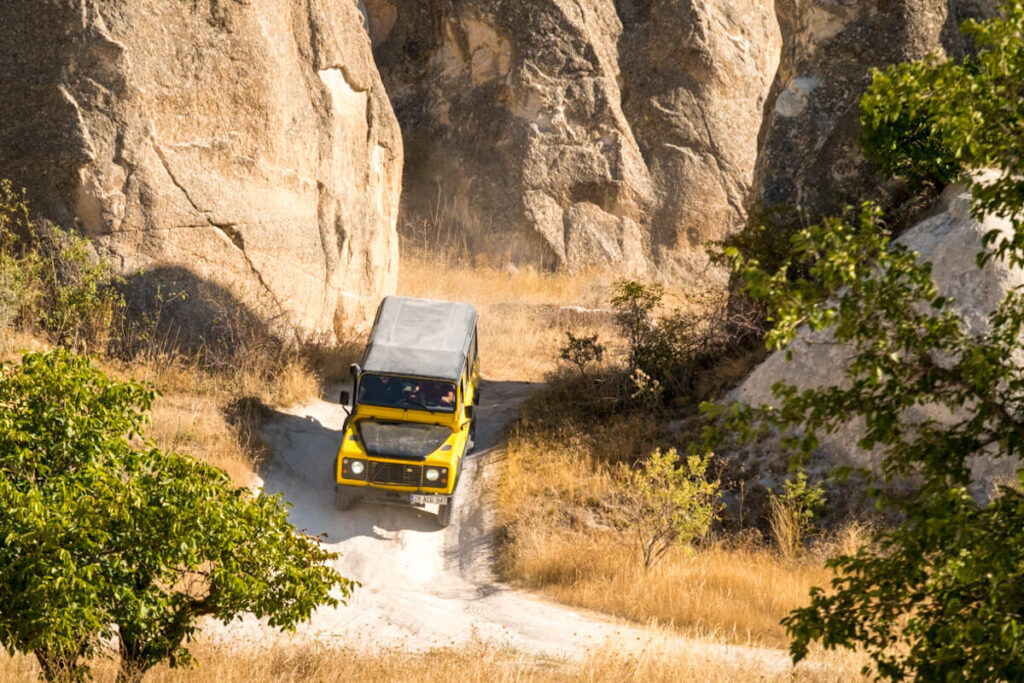 Ontdek ruige landschap in Cappadocië met een Jeep tour - Reislegende.nl