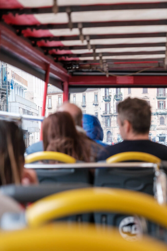 Bezienswaardigheden Napels hop on hop off bus Napels - Reislegende.nl