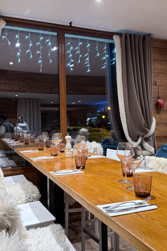 Restaurant La Haut Les Menuires Reislegende