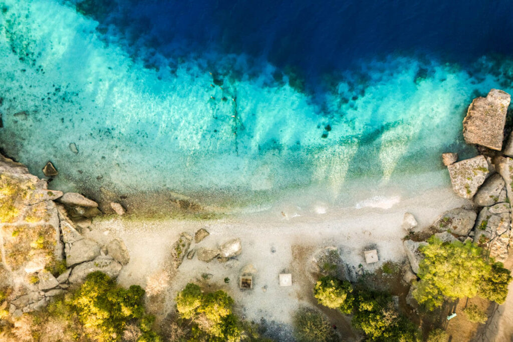 Mooie stranden op Curacao Directeursbaai Reislegende