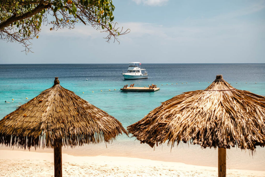 Mooie stranden op Curacao Playa Kalki Reislegende