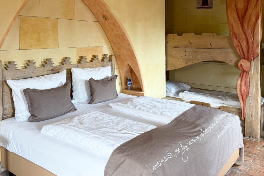 Europa Park themahotel Castillo Alcazar Reislegende