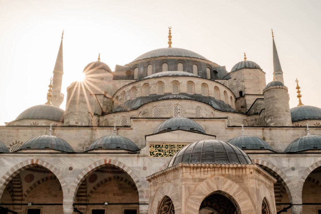 Wat zien in Istanbul tips Blauwe Moskee Reislegende