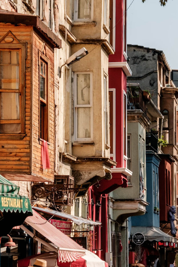 Welke wijken in Istanboel bezoeken Balat en Fener Reislegende