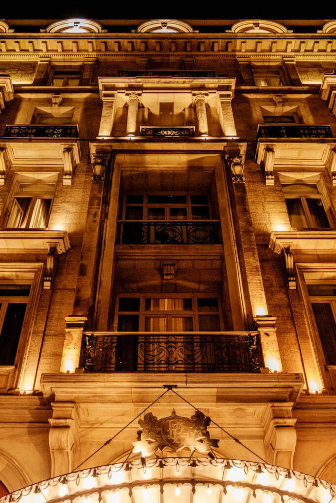 Welke wijken in Istanbul bezoeken Pera Palace Reislegende