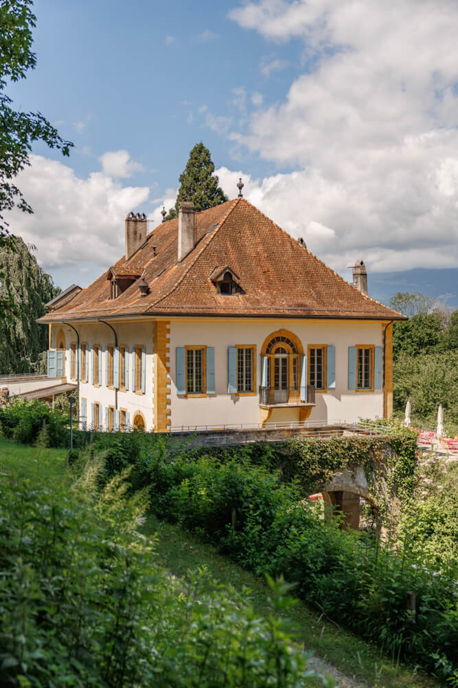 Grande Caricaie in Vaud Zwitserland Reislegende