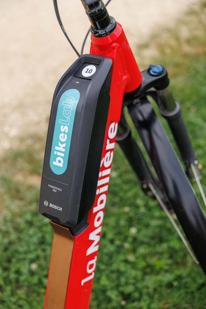 Op de fiets naar Grande Caricaie Vaud Zwitserland Reislegende