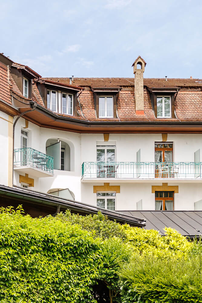 Outside Hotel La Prairie Yverdon les Bains Zwitserland Reislegende