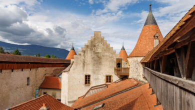 Chateau de Grandson in Vaud in Zwitserland Reislegende