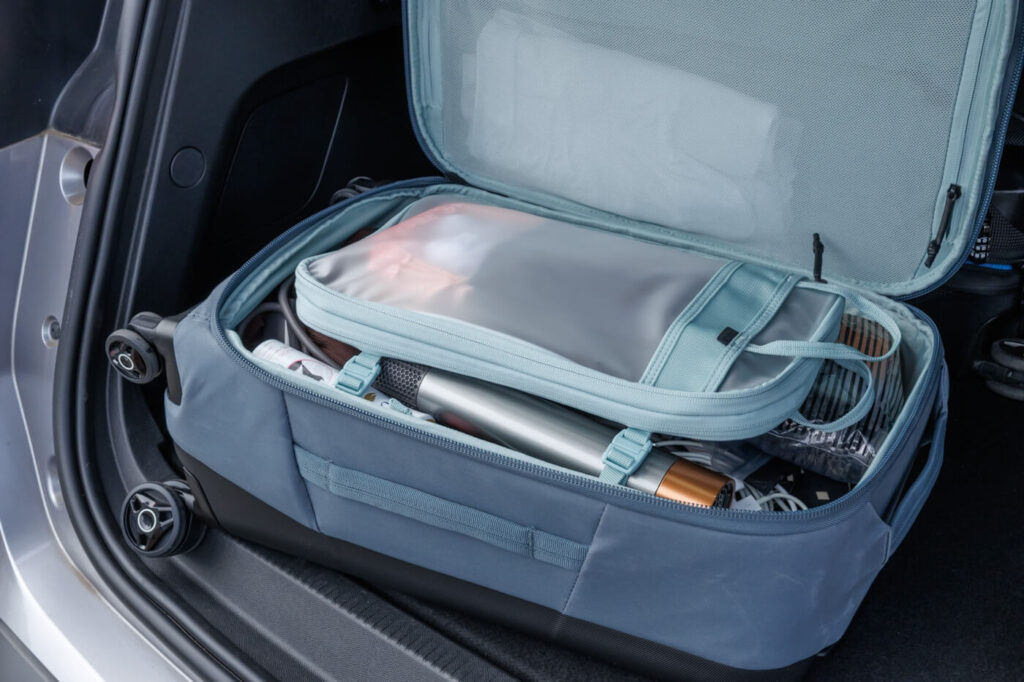 Review Thule Aion handkoffer extra vakken Reislegende