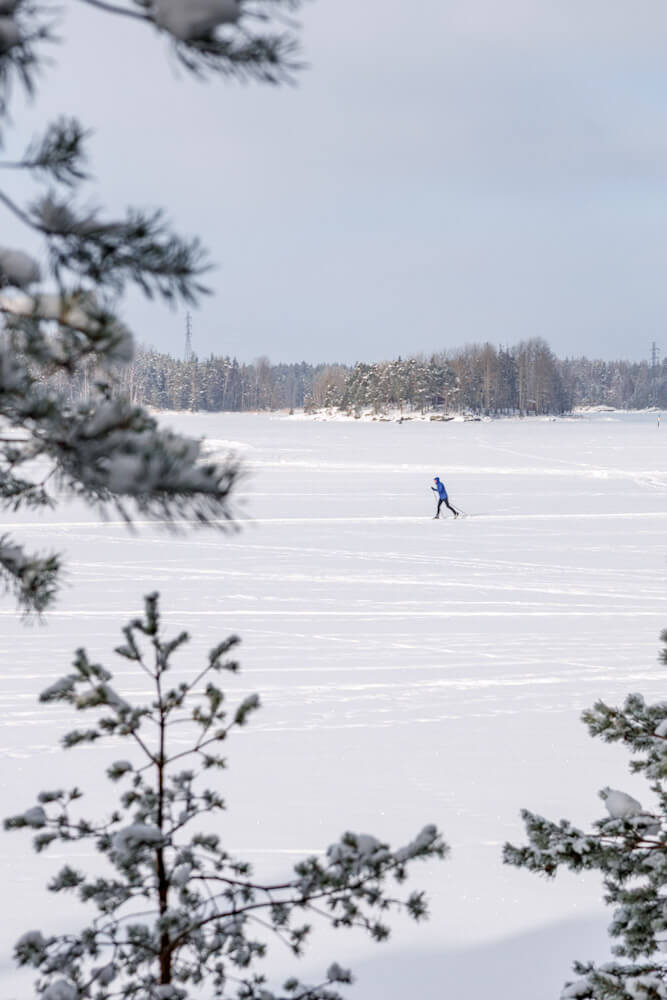 Saimaameer in de winter langlaufen Reislegende
