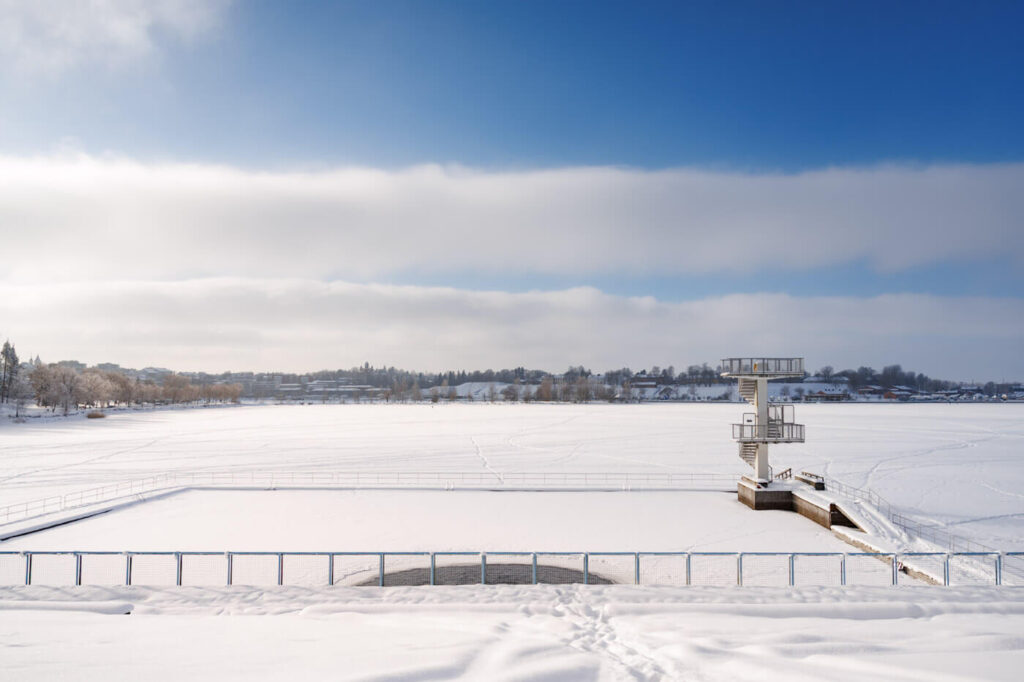 Winter zwemmen Saimaameer Lappeenranta Reislegende