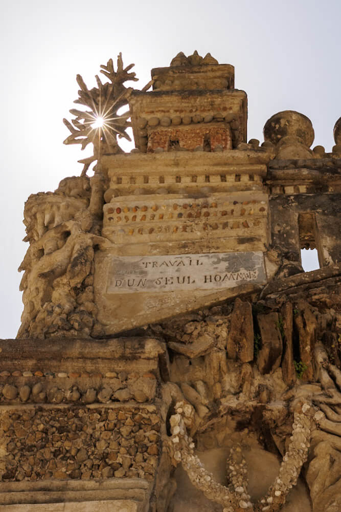 Palais Ideal du Facteur Cheval in Hauterives Drome Frankrijk Reislegende