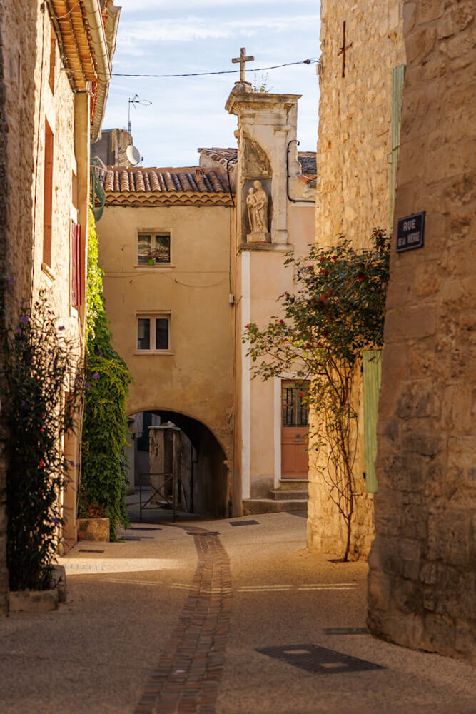 Roadtrip door de Drome Saint Paul Trois Chateaux Frankrijk Reislegende